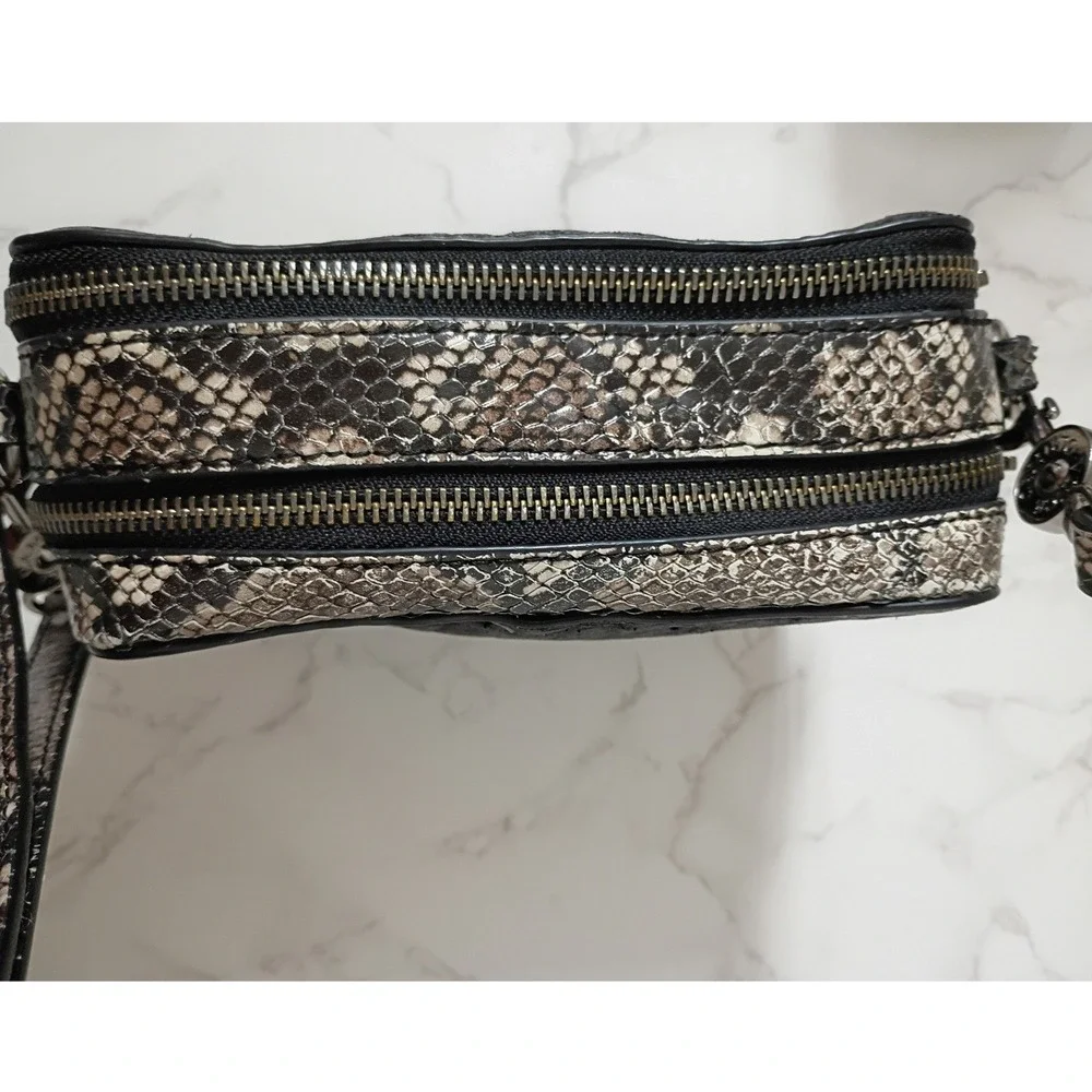 VINCE CAMUTO Black &‎ Snakeskin Leather Crossbody Bag - NWOT